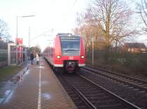 Hier ein 425 bei der einfahrt von Sythen als RB 42 nach Essen Hbf am 01.04.2006.