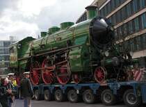 BR 3/6 von Maffei kurz vor Einzug ins neue Verkehrszentrum des Deutschen Museum&acute;s in M�nchen