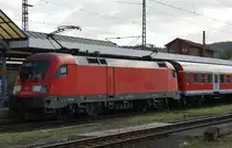 Richtungswechsel in Eisenach 182 025-7 f�hrt zur�ck nach Halle/Saale 