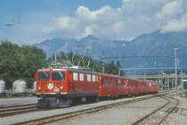 RhB Regionalzug 42 Neupendel von K�blis nach Chur am 06.09.1996 Einfahrt Untervaz mit E-Lok Ge 4/4 I 601 - AB 1516 - B 2332 - B 2340 - BDt 1731. Hinweis: Lok noch mit Scherenpantograf
