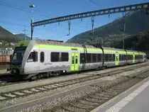 L�tschberger Nr. 106 beim rangieren in Brig, 12.10.2011.