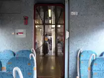 �bergang in einem GTW 2/6. 150 Jahre Ruhr-Sieg-Strecke. Siegen, 18.09.2011.