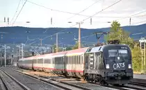 CATS 1116 153 von Wien Meidling nach Villach am 13.10.11 in Bad V�slau.