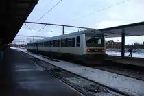 Ein Regionalzug nach Naestved �ber Koege, am Bahnhof Roskilde