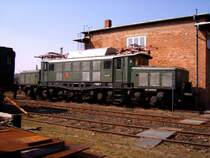 E94 052 der PEG in Chemnitz Hilbersdorf am 08.04.06