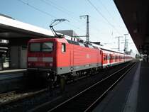 143 894 mit S2 nach Altdorf in N�rnberg Hauptbahnhof.