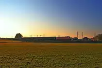 Eine Taurus bespannte G�terzug beim Simsee (Stephanskirchen)
22.10.2011