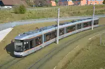 Linz AG 065 am 22.10.11 bei der Westbahnunterf�hrung nahe der HSt Gaumberg.
Die S�dwest-Verl�ngerung der Linie 3 nach Doblerholz wurde am 13.8.11 er�ffnet.