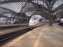 ICE 610 aus M�nchen Hbf zur weiterfahrt nach Dortmund Hbf. 10.04.2006