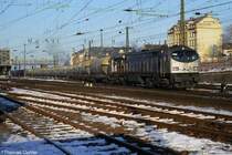 Grey Tiger mit Gipszug am 15.01.06 bei der Ausfahrt aus Chemnitz Hbf.