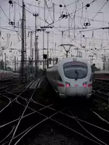 ICE T verl�sst Frankfurt am Main Hbf am 27.10.11