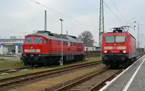 W�hrend MEG 314 in Cottbus bereits abgestellt wurde, rangiert 143 193 auf ein weiteres Abstellgleis. Ihr wurde sp�ter eine Regiogarnitur vorgestellt. Fotografiert am 05.11.11.