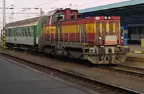 �berm��ig zu tun hat die 731 016 am 12.10.2006 im Bahnhof Cheb nicht, dabei h�tte sie ruhig noch 2 Meter vorfahren k�nnen......