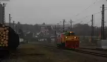 Schneeschleuder 40 80 947 5 195-0 mit Schublok 218 343-3 als RbZ 26998 (Villingen (Schwarzw)-Seebrugg) in Donaueschingen 11.11.11
