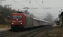 101 001-6  Klagenfurt Tourismus  mit dem IC 2005  Bodensee  (Emden Hbf-Konstanz) in St.Georgen 11.11.11