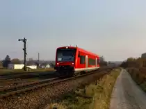 Der 650 997 als RB nach Waldkraiburg  am 11.11.2011 bei der Durchfahrt in T��ling.