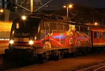 115 509-2 im Portrait am Pbz 2477 in K�ln Hbf am 20.11.2011