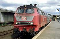 218 120-4 Heide (Holstein) im Juli 1993. Da hat sich baulich inzwischen viel ge�ndert ...