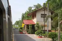 Aufnahmsgeb�ude des Bf. Huai Sieo am 18.Juni 2011.