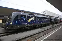 Am 23.11.2011 wurde die Bahnhof City Wien West eingeweiht mit 90 gesch�ften dazu gab es auch gestern einen beitrag der �BB sprich eine Fahrzeugschau.Sprich mit 1116 126 Licht ins Dunkle und 1116 153 Cat&acute;s sowie einen Railjet an anhand der 1116 242 samt dazugeh�riger Ganitur.