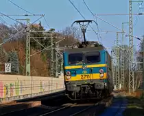 2711 am 29.11.2011 mit einem Messzug (man sieht ihn leider nicht) an der Kuppe der S�drampe von Aachen Hbf zum Buschtunnel.