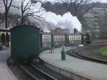 Nach einer kurzen Pause verlie�,am 03.Dezember 2011,die Mh52 mit ihren Zug Sellin Ost in Richtung G�hren.