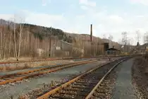 03.12.2011, das ehemalige Bw in Pockau-Lengefeld; alle Gleise sind gekappt und die Natur holt sich langsam ihr Gel�nde zur�ck

