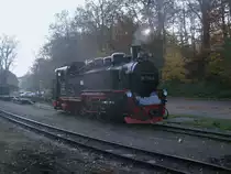 99 1784 wartete,am 05.November 2011,auf dem Ladegleis in G�hren.