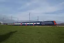 Am 26.11.11 verl�sst die Re 450 092-2 mit einer S 5 Bubikon. An erster Stelle eingereiht war ein NDW, von welchen doch schon einige zu sehen sind.