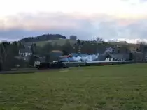 52 8154-8 bef�rderte am 10.12.11 gleich den VSE Zug von Schwarzenberg nach Schlettau, hier die R�ckfahrt in Raschau.
