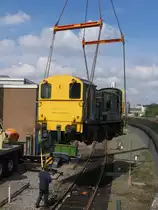 Unsere 662 ins Freie auf ihren weg nach die Tiefladeanh�nger bei Bahnbetriebswerke Rotterdam NedTrain am 6-5-2010. Es gibt mehr Information �ber unsere Stichting Spoorverleden Drachten auf www.spoorverledendrachten.nl.