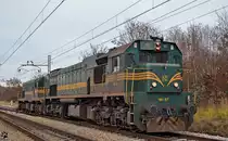 SZ 664-107 + 644-022 fahren durch Maribor-Tabor. / 06.12.2011