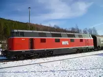 52 8131-6 ist am 11.12.11 mit einem Sonderzug von Nossen nach Johanngeorgenstadt unterwegs, hier die Schublok der WFL Lok 20 (228 501-3) im Bahnhof Johanngeorgenstadt.

