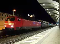 120 131-8 und die blaue 181 201-5 (kalt) stehen mit dem IC 2054 Frankfurt (Main) - Saarbr�cken am 12.12.2011 in Kaiserslautern