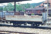WB - Kklm 306 am 09.05.1993 in Liestal - Niederbordwagen - SIG - Baujahr 1880 - Gewicht 2,30t - Zuladung 5,00t - L�P 4,70m - zul�ssige Geschwindigkeit km/h 50. Hinweis: Anschrift K 306.
