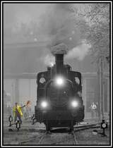 17c 372 fuhr anl�sslich der Saisoner�ffnung im Heizhaus Strasshof am 23.4.2006 im Gel�nde hin und her.