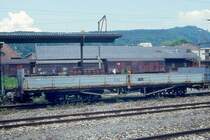 WB - Rkm 312 am 09.05.1993 in Liestal - Niederbordwagen - SIG - Baujahr 1900 - Gewicht 6,78t - Zuladung 6,50t - L�P 10,80m - zul�ssige Geschwindigkeit km/h 55 - �=27.02.1979. Hinweis: Anschrift R 312
