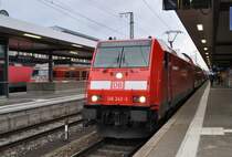 17.12.2011 N�rnberg ;es steht zur Abfahrt RE nach W�rzburg