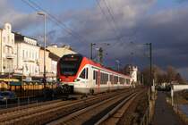 VIAS Flirt als SE10 nach Neuwied in R�desheim (Rhein) am 17.12.2011