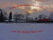 Weihnachten steht (mal wieder) vor der T�r und ich w�nsche euch allen ein wundersch�nes Weihnachtsfest und ein gl�ckliches und gesundes Jahr 2012! Auf dem Bild ist eine unbekannte 145 zu sehen, die ihren G�terzug durch K�ln-D�nnwald zieht (Dezember 2010)