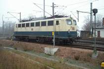 E-Lok 140 631 in Reichenbach / Vogtland am 06.12.2002 - abgestellt

