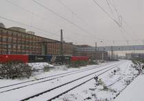 Die verschneiten Gleisanlagen in R�sselsheim Opelwerke; 20.12.2011