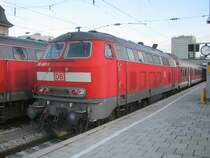 Am 26.12.2011 ist gerade 218 485-1 aus F�ssen im HBF M�nchen angekommen.