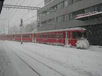 Die versp�tete S1 1521 bei Einfahrt in Landquart, 31.12.2011.