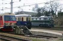 5047 027-7 zusammen mit 5042 014-0 und 2050.02 am 17.4.2006 im Bahnhof Sigmundsherberg.
