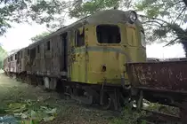 Auch die 521 (Bo'Bo', de, Davenport, Bauj.1952) wartet im Depot Thung Song auf Ihr weiteres Schicksal. Bild vom 24.August 2011.
