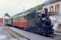 WB Dampfzug 130 von Liestal nach Waldenburg am 08.09.1990 in Waldenburg mit Dampflok G 3/3 5 - B 47 - B 48 - B 43.
