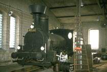 kkStB Lok 171.20(1873)ex.Wien-Decin CSD Nummer 411 019 im Juni 1984 im Lokschuppen von Korenow (Nordb�hmen)Sp�ter st�rzte das Dach des Schuppens wegen zu hoher Schneelast ein und ist seitdem  eine Ruine.Die Lok ist jetzt im Besitz des Eisenbahnmuseums Jarom�r(Archiv P.Walter)