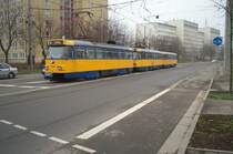 Stra�enbahn in Leipzig, Arno-Nitzsche-Str. am 04.12.2002