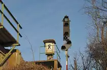Ein Lichtsignal kurz vor dem Bahnhof Neustadt Aisch. Schon etwas verrostet :)